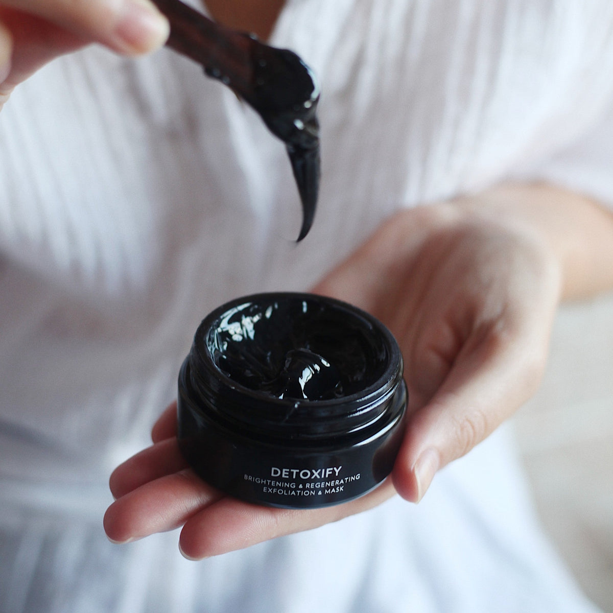 DETOXIFY - Masque exfoliant rénovateur. | Tous types de peau. 50ml.